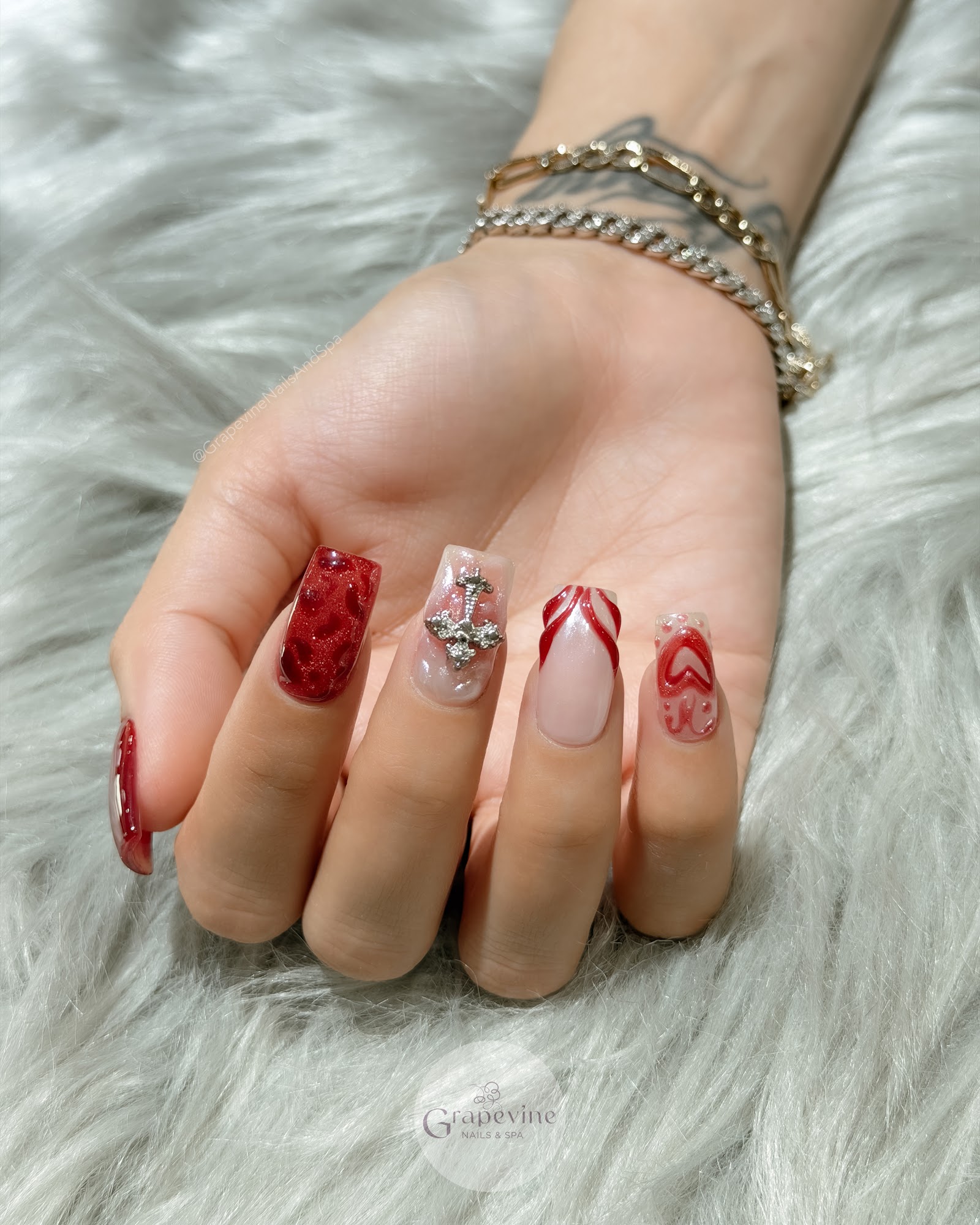 Grapevine Nails and Spa (Gel-X • Builder Gel • Dipping • Acrylic • Nail Art) nail photo 6